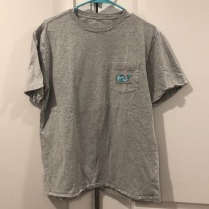 Men’s Vineyard Vines t-shirt